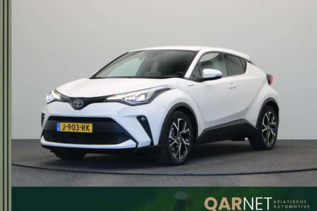 Toyota C-HR (2020) thumbnail 1