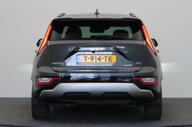 Kia Niro (2023) thumbnail 6