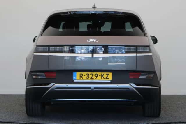Hyundai Ioniq 5 (2022) thumbnail 6