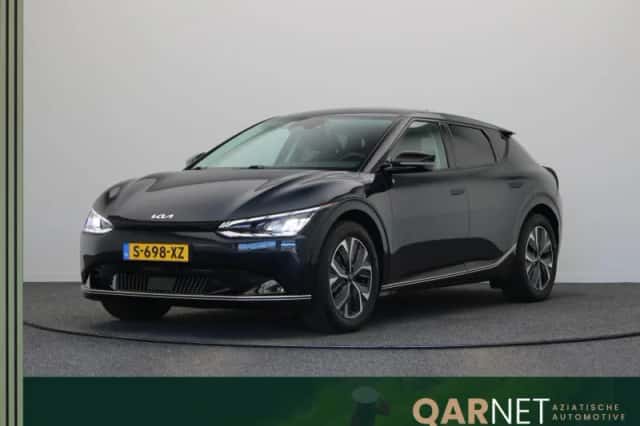 Kia EV6 (2023) thumbnail 1