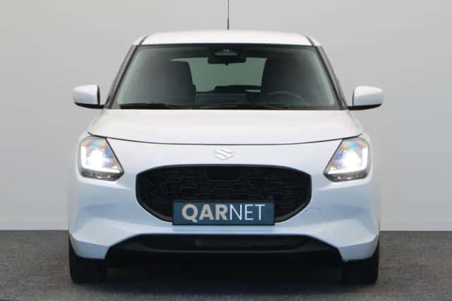 Suzuki Swift (2025) thumbnail 5