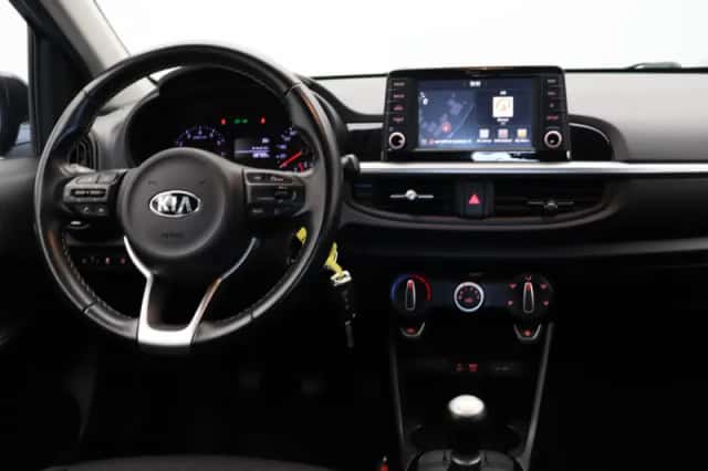 Kia Picanto (2020) thumbnail 3