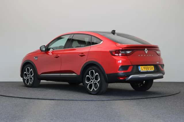 Renault Arkana (2021) thumbnail 2