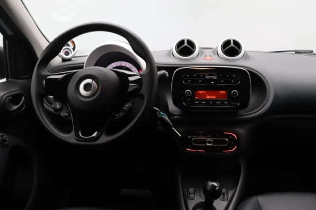 Smart Forfour (2021) thumbnail 5