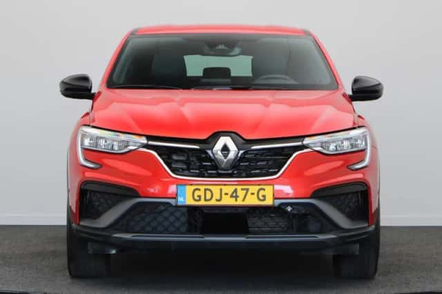 Renault Arkana (2022) thumbnail 5