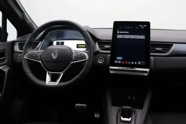 Renault Captur (2025) thumbnail 5