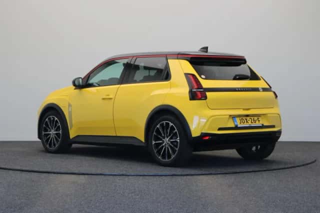 Renault 5 (2025) thumbnail 2