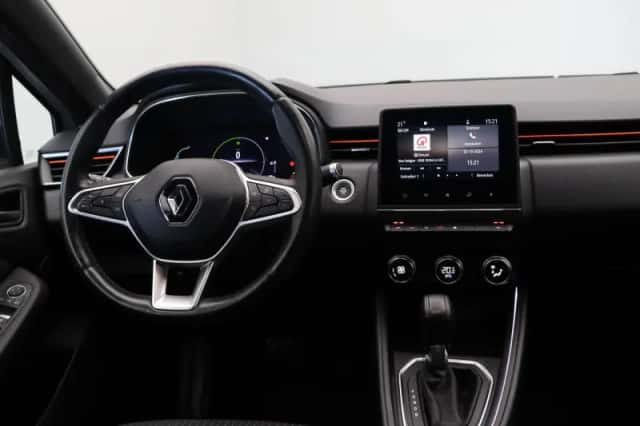 Renault Clio (2021) thumbnail 4