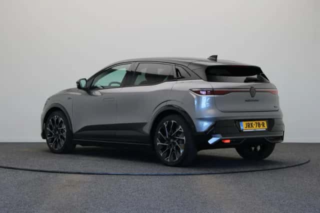 Renault Mégane E-Tech (2025) thumbnail 2