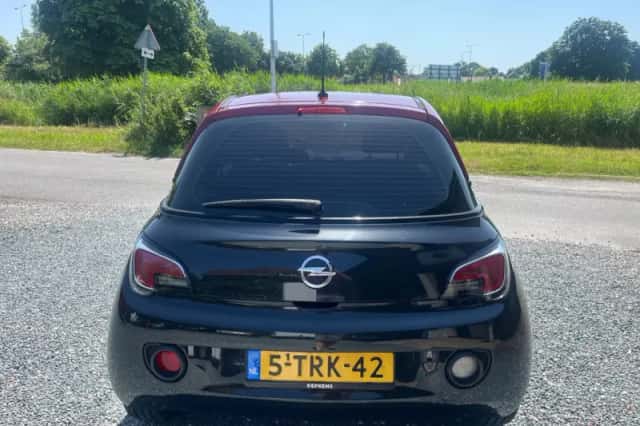 Opel Adam (2014) thumbnail 4