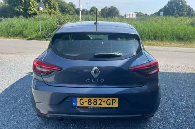 Renault Clio (2019) thumbnail 4