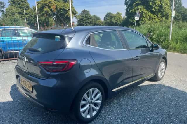 Renault Clio (2019) thumbnail 5