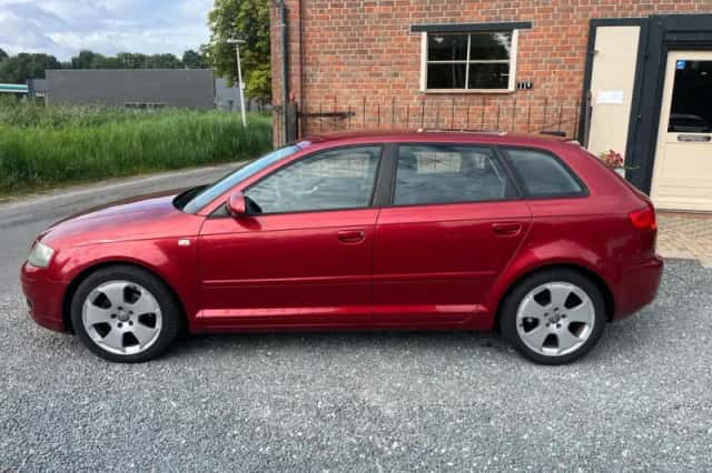 Audi A3 (2007) thumbnail 2