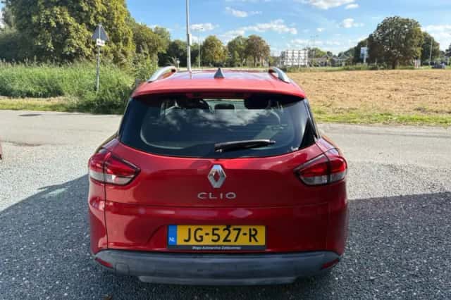Renault Clio (2013) thumbnail 4