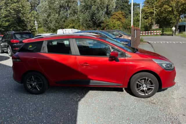 Renault Clio (2013) thumbnail 6