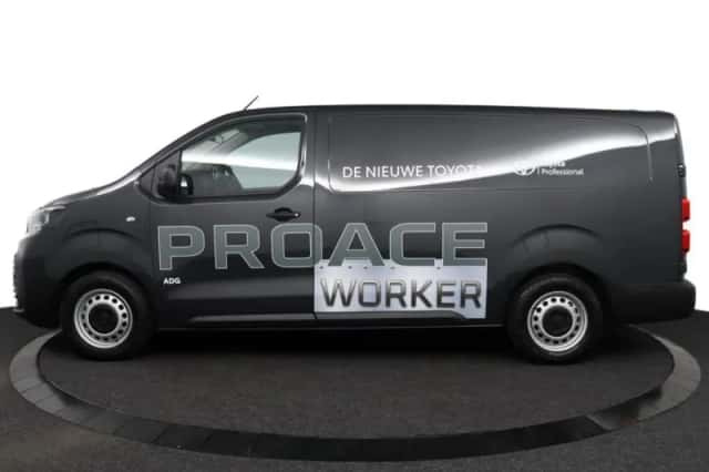 Toyota ProAce Electric Worker (2024) thumbnail 3