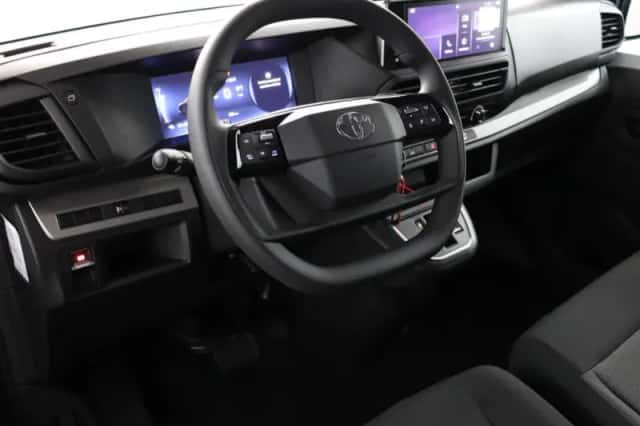 Toyota ProAce Electric Worker (2024) thumbnail 4