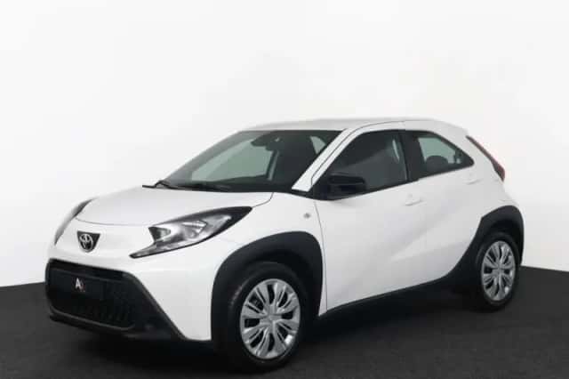 Toyota Aygo X (2025) thumbnail 1