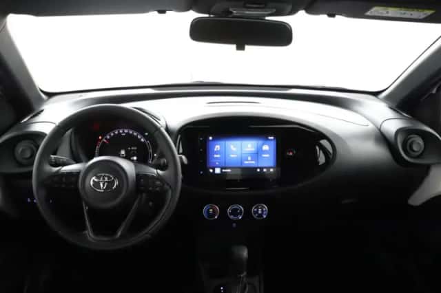 Toyota Aygo X (2025) thumbnail 4