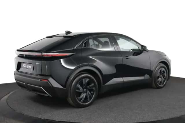 Toyota C-HR+ (2026) thumbnail 2