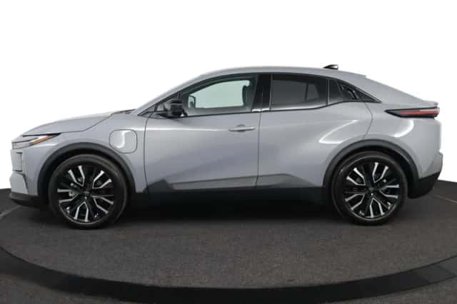 Toyota C-HR+ (2026) thumbnail 3