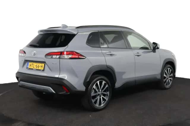 Toyota Corolla Cross (2025) thumbnail 2