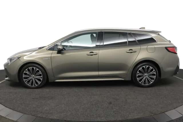 Toyota Corolla (2019) thumbnail 3