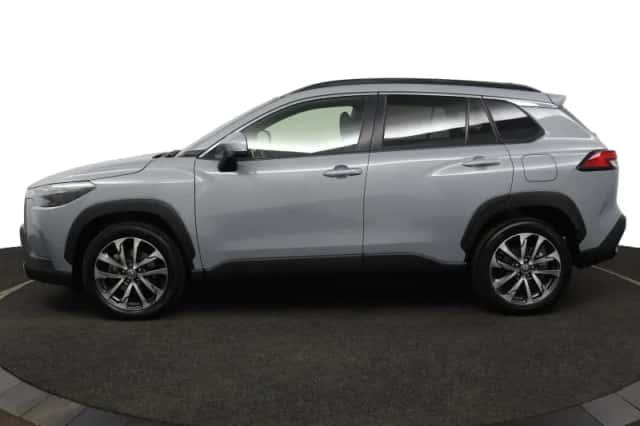 Toyota Corolla Cross (2023) thumbnail 3