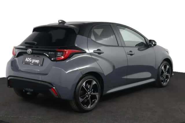 Toyota Yaris (2026) thumbnail 2