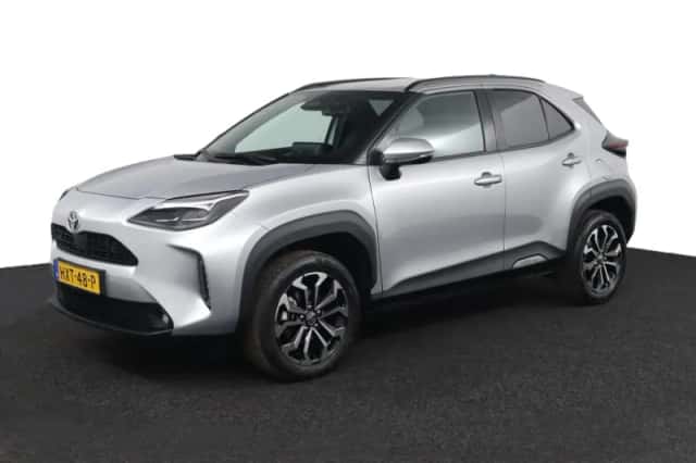 Toyota Yaris Cross (2025) thumbnail 1