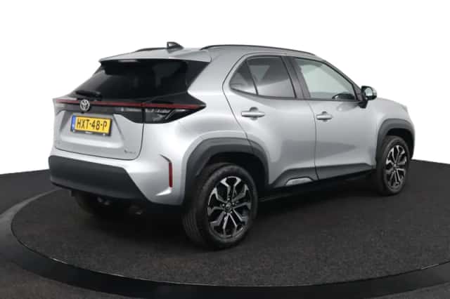Toyota Yaris Cross (2025) thumbnail 2