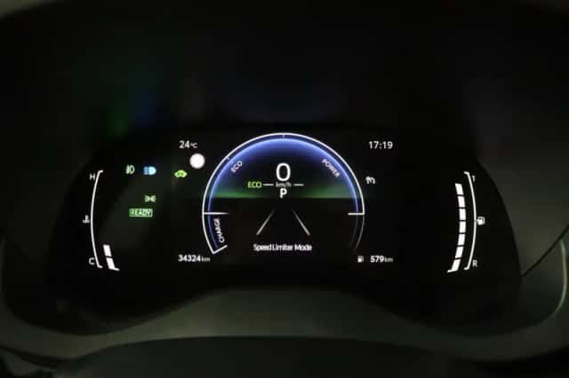 Toyota Yaris Cross (2025) thumbnail 6