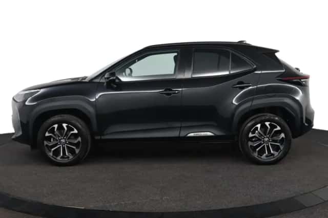 Toyota Yaris Cross (2025) thumbnail 3
