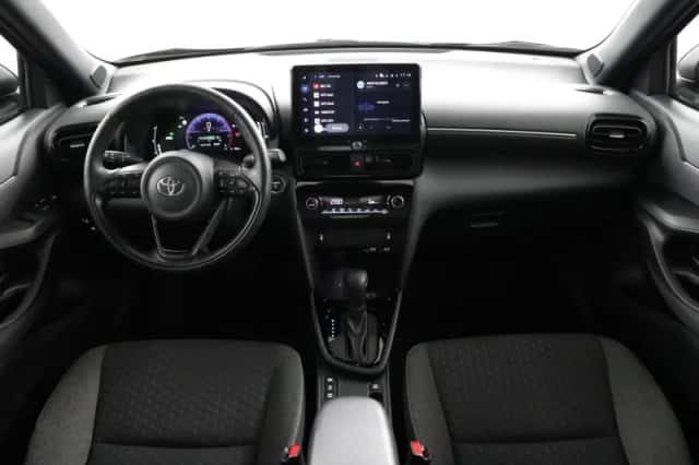Toyota Yaris Cross (2025) thumbnail 4