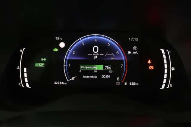 Toyota Yaris Cross (2025) thumbnail 6