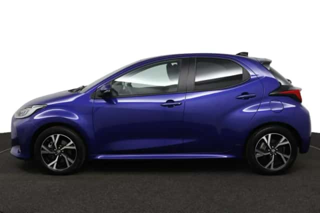 Toyota Yaris (2025) thumbnail 3