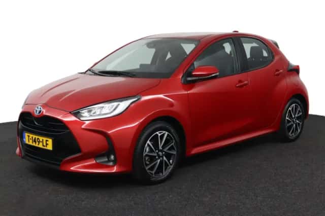 Toyota Yaris (2023) thumbnail 1