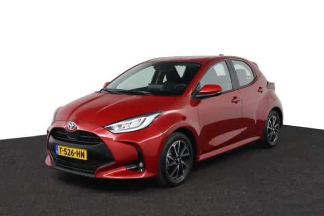 Toyota Yaris (2023) thumbnail 1