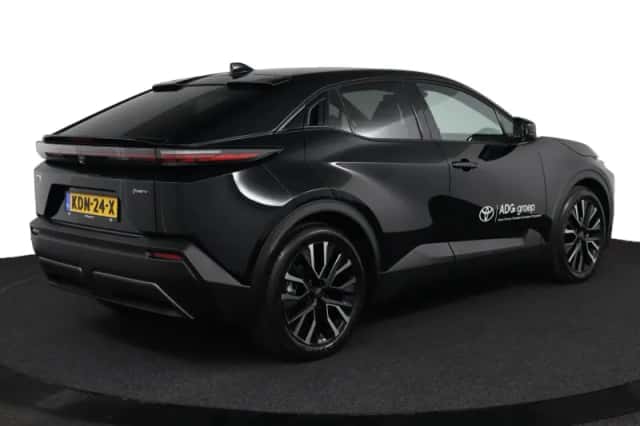 Toyota C-HR+ (2026) thumbnail 2