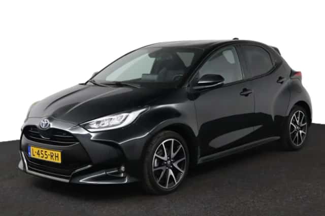 Toyota Yaris (2021) thumbnail 1