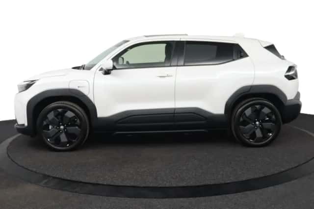 Toyota Urban Cruiser (2026) thumbnail 3