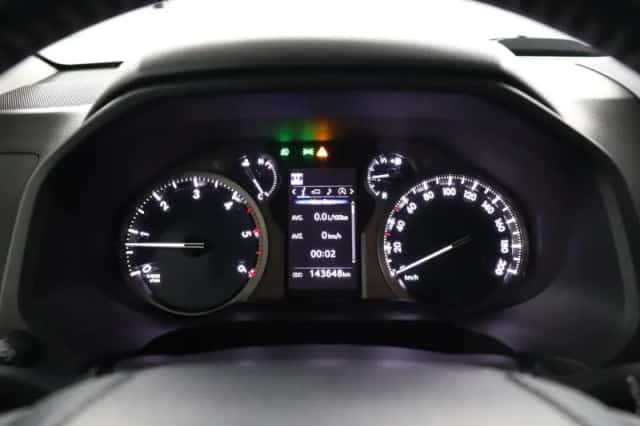 Toyota Land Cruiser (2021) thumbnail 6