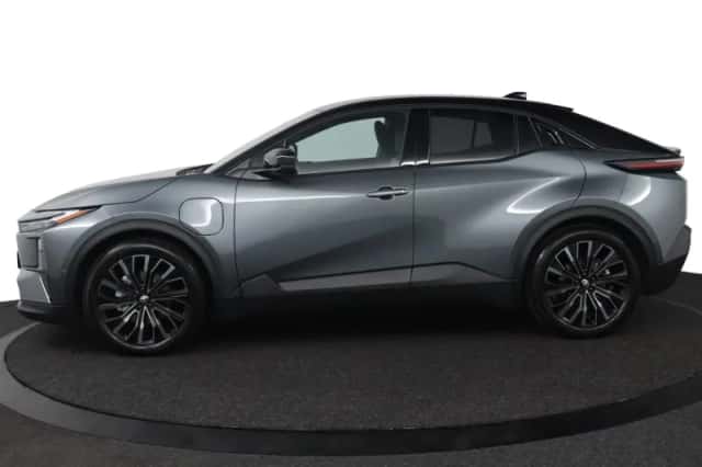 Toyota C-HR+ (2026) thumbnail 3