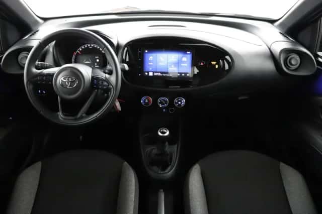 Toyota Aygo X (2025) thumbnail 4