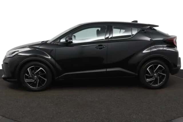 Toyota C-HR (2022) thumbnail 3