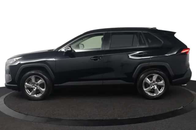 Toyota RAV4 (2021) thumbnail 3