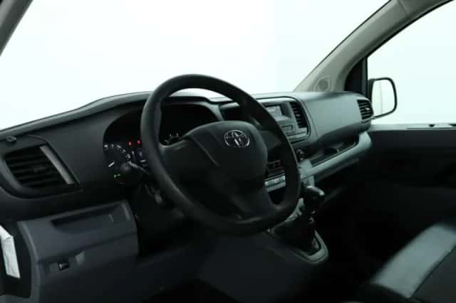 Toyota ProAce Compact (2022) thumbnail 5