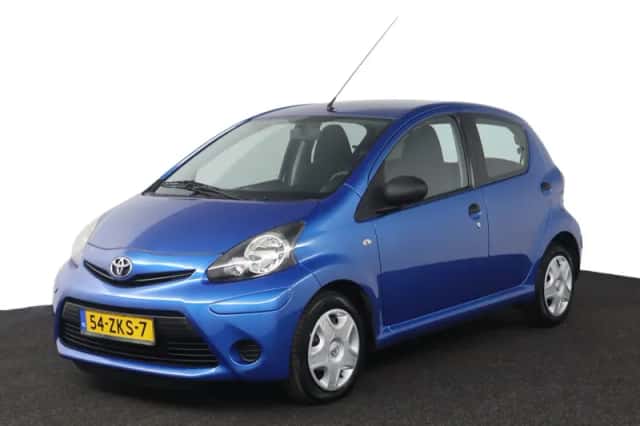 Toyota Aygo (2012) thumbnail 1