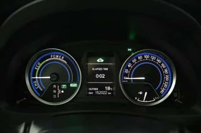 Toyota Auris (2014) thumbnail 6