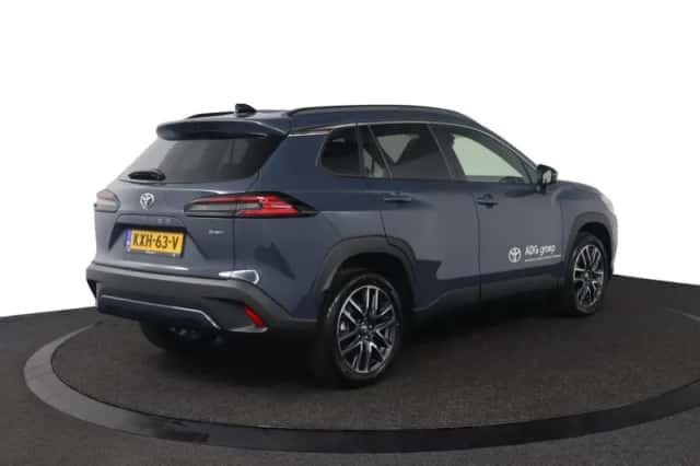 Toyota Corolla Cross (2026) thumbnail 2